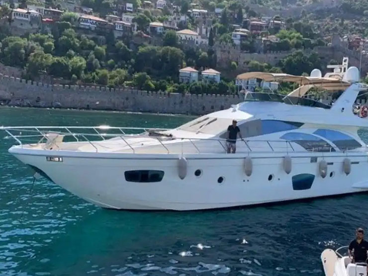 YACHT FOCUS İBİZA PLUS